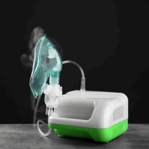 ¿Nebulizador o inhalador con aerocámara? Lo que debes saber para tratar el asma de tu hijo