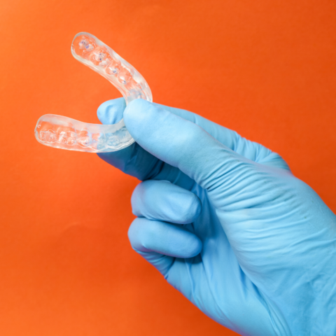 La importancia del retenedor dental, después del tratamiento de ortodoncia