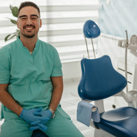 ¿Tu dentista o tu detective? Decir la verdad protege tu salud